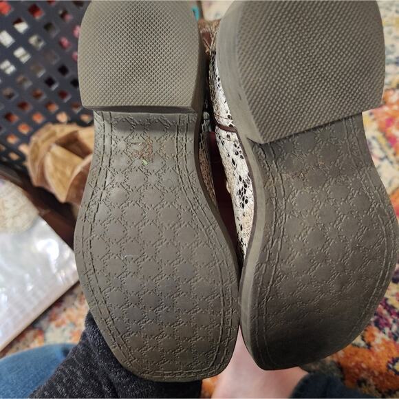 Childs leather boots size 10 by Smoky Mountain Boots - excellent condition - Picture 2 of 5